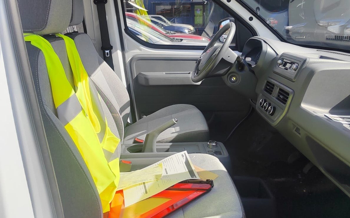 Wuling Yangguang 2025